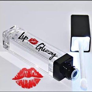 Meet your Posher, Rolove